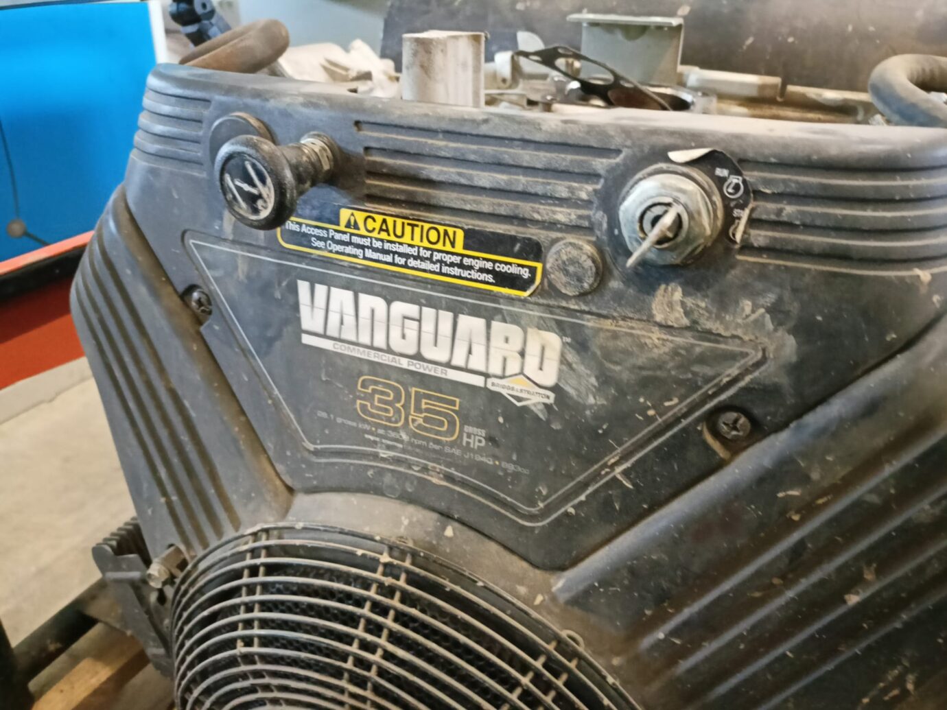 Kvalitní motor Vanguard od firmy Briggs & Stratton v elektrocentrále MEDVED GRIZZLI 24000 V